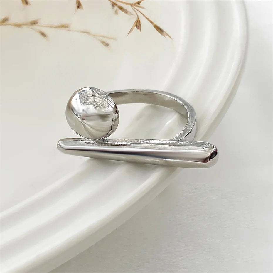 Savona Sculpt Ring