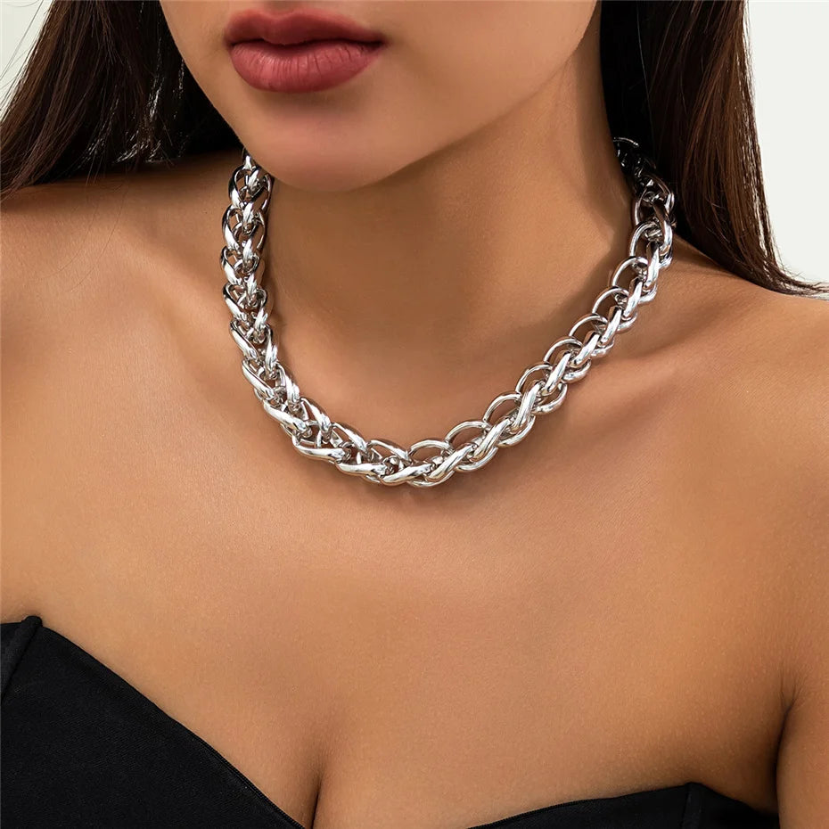 Savona Choker Necklace