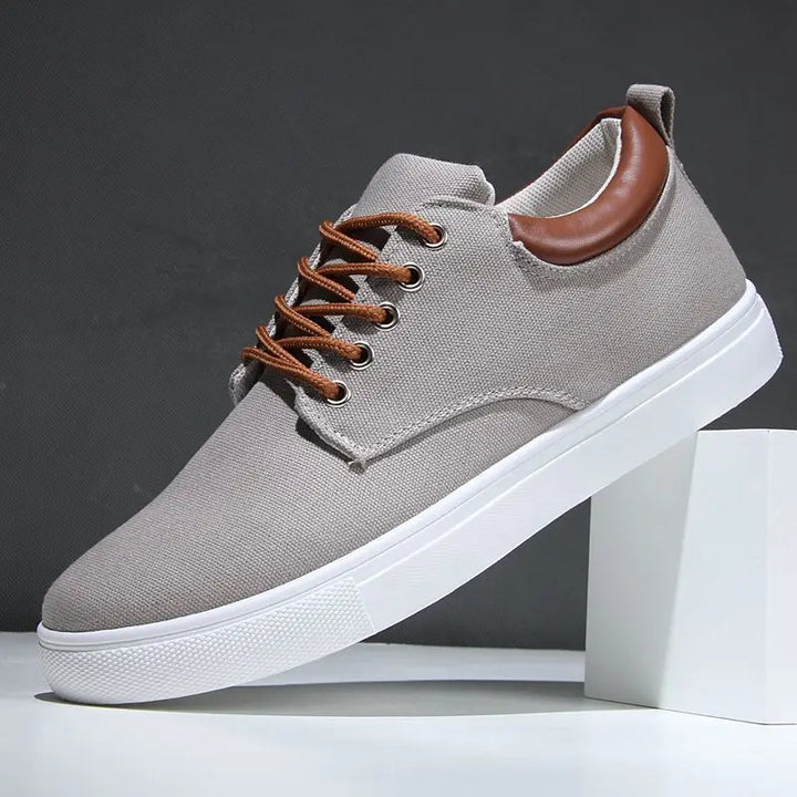 Savoni Leather Sneakers