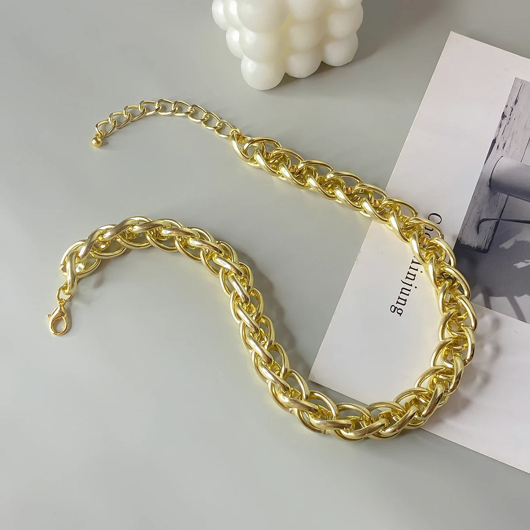 Savona Choker Necklace