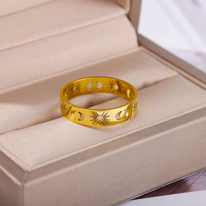 Savona Celestial Ring