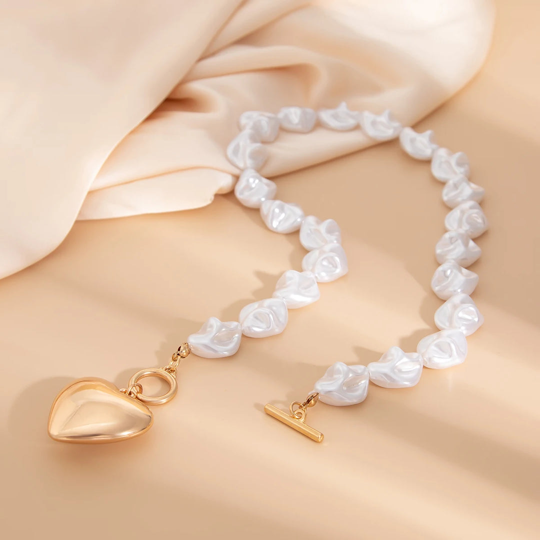 Savona Charm Set